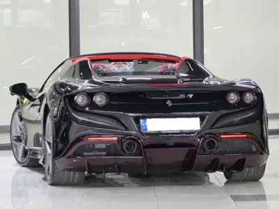 Ferrari F8