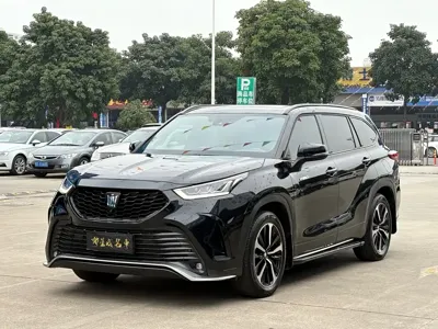 Toyota Crown Kluger