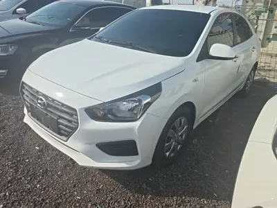 Hyundai Verna