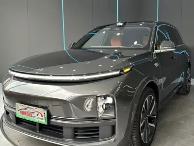 Li Auto Li L8
