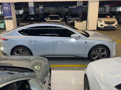 Nio ET5