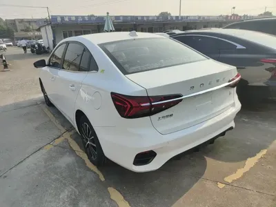 Roewe i5