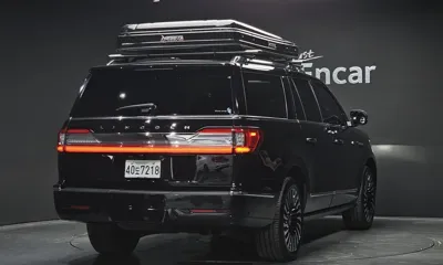 Lincoln Navigator
