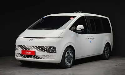 Hyundai Staria