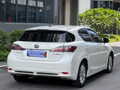 Lexus CT