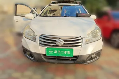 Suzuki S-Cross