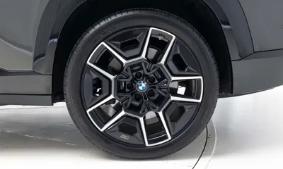 BMW XM