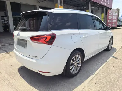 Buick GL6