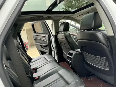 Cadillac SRX