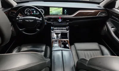 Genesis EQ900