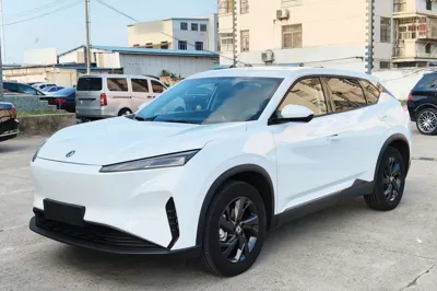 Dongfeng Aeolus SKY EV01