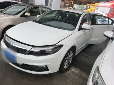 Qoros Qoros 3