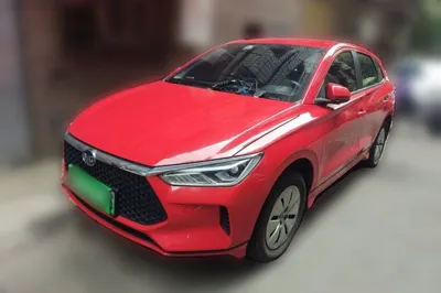 BYD e2
