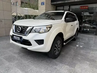Nissan Terra
