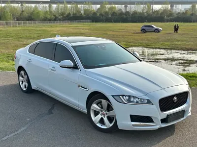 Jaguar XFL