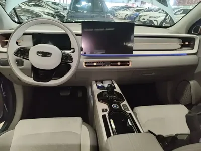 Geely ICON