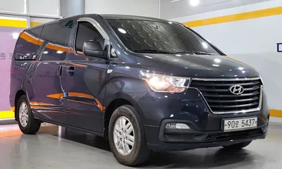 Hyundai Starex