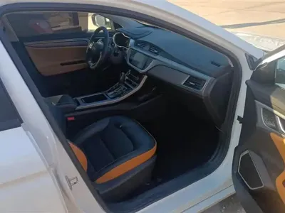 Geely Emgrand GL
