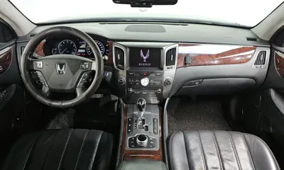 Hyundai Equus