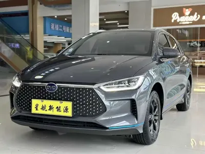BYD e2