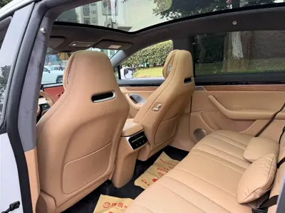 智界 Zhijie R7