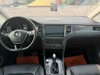 Volkswagen Golf Sportsvan