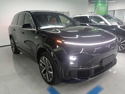 Li Auto L8