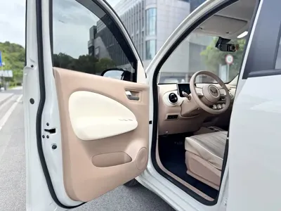 Wuling MINIEV