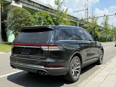 Lincoln Aviator