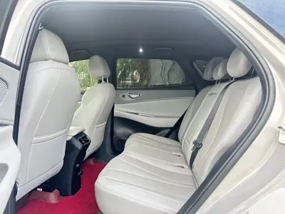 BYD 海狮06