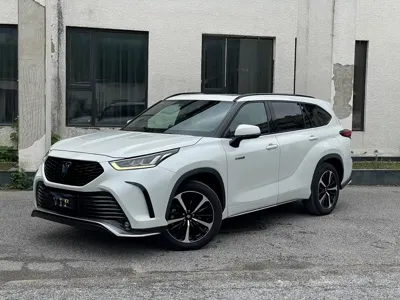 Toyota Crown Kluger