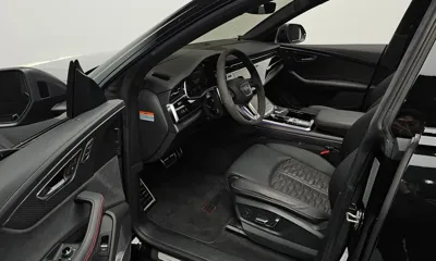 Audi RSQ8