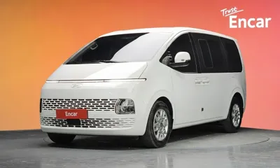 Hyundai Staria