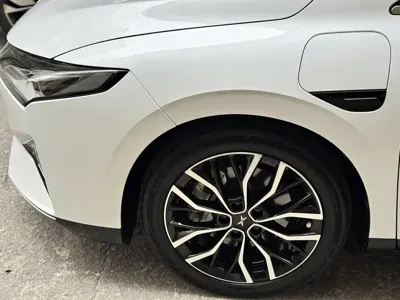 Xpeng P5