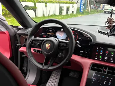 Porsche Taycan