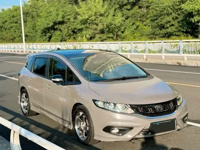 Honda Jade