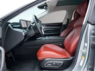 Xpeng P7