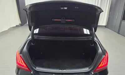 Genesis EQ900