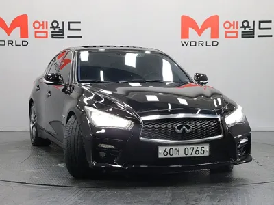 Infiniti Q50