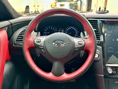 Infiniti FX