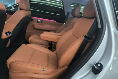 Leapmotor C16