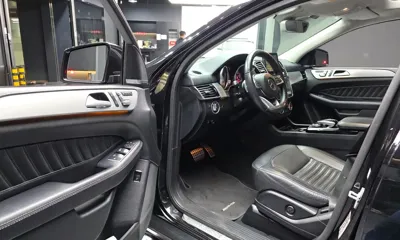 Mercedes-Benz GLE-Class