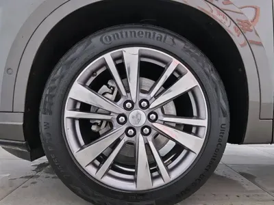Cadillac XT6