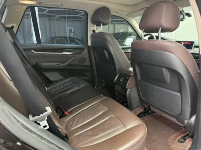 BMW X5 (Import)