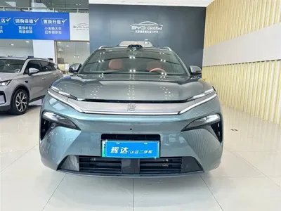 BYD 唐L