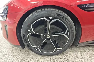 Xiaomi Auto SU7
