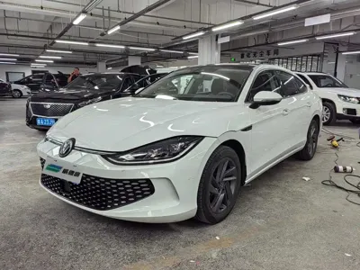 Volkswagen Lamando
