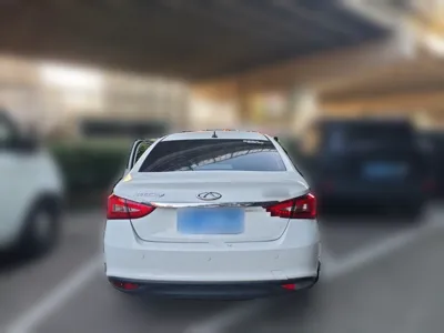 Chery Arrizo 5