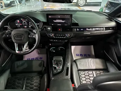 Audi RS 5