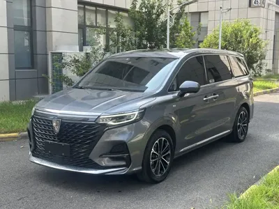 Roewe iMAX8